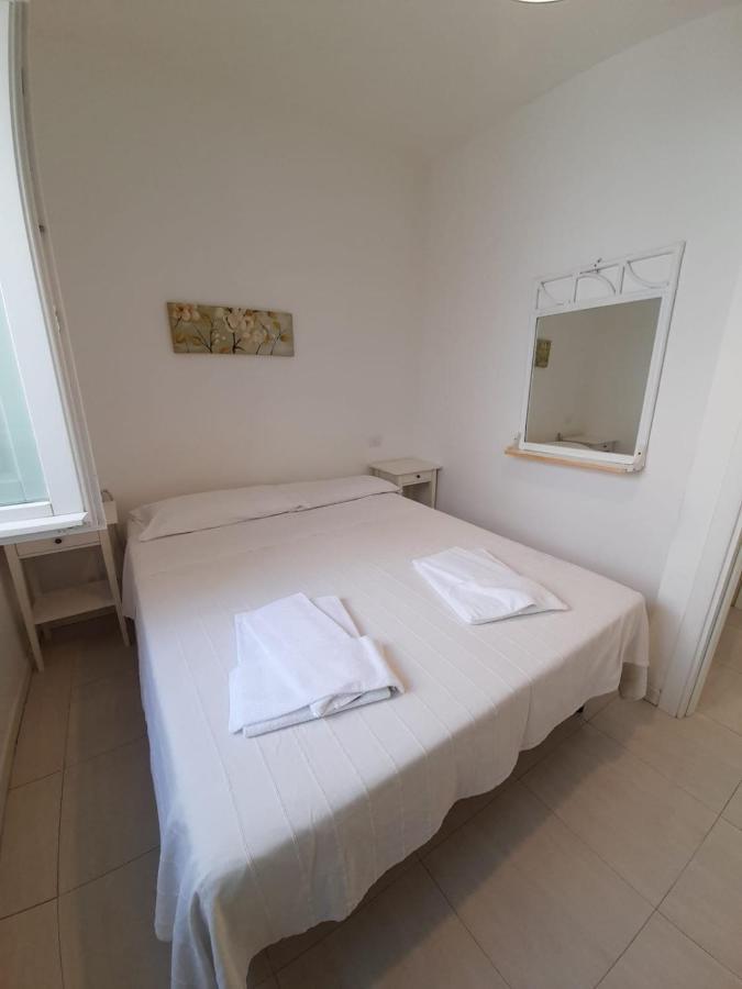Residence I Pagghiari Bungalow Vulcano  Bagian luar foto