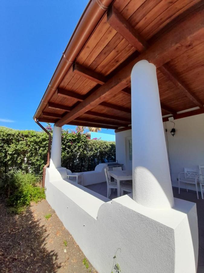 Residence I Pagghiari Bungalow Vulcano  Bagian luar foto